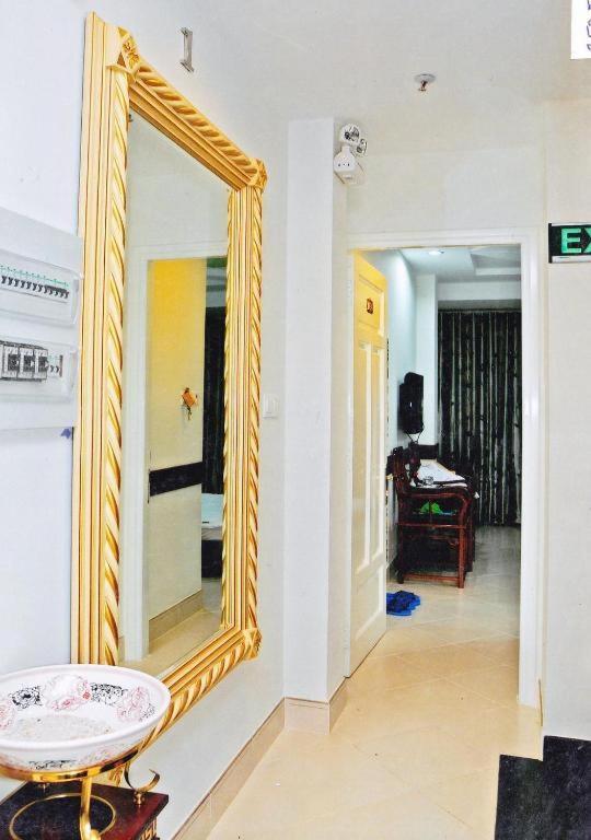 Hoang Thanh Thuy Airport Hotel 1 - Gan Am Thuc Dem Cho Hoang Hoa Tham Ho Chi Minh-staden Exteriör bild