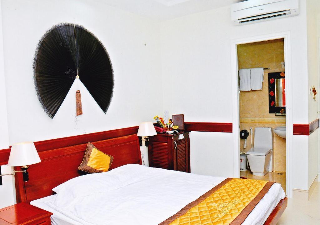 Hoang Thanh Thuy Airport Hotel 1 - Gan Am Thuc Dem Cho Hoang Hoa Tham Ho Chi Minh-staden Rum bild