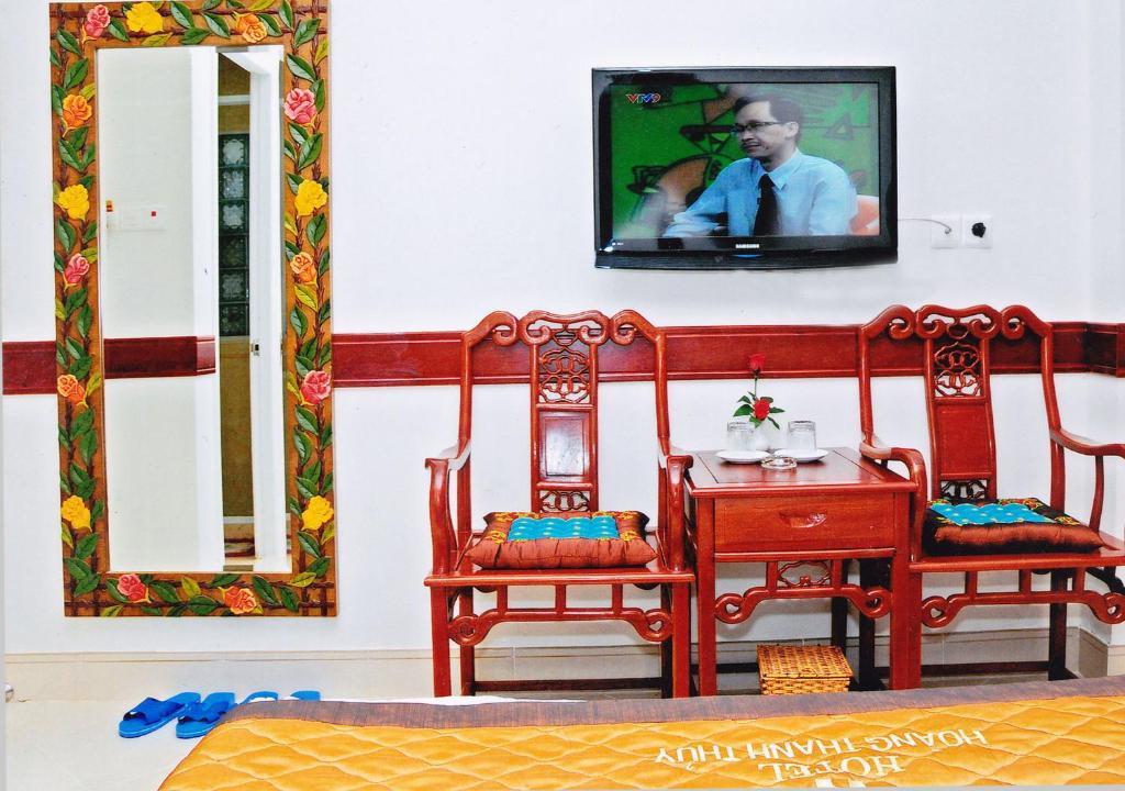 Hoang Thanh Thuy Airport Hotel 1 - Gan Am Thuc Dem Cho Hoang Hoa Tham Ho Chi Minh-staden Exteriör bild